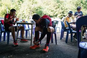 BIB: 
                            <button type="button" onclick="openModal(28155374)" class="btn btn-primary btn-sm float-right btn-popup" data-toggle="modal" data-target=".modal-high-quality">
                        <i class="fas fa-shopping-cart"></i> Add to Cart
                    </button>
                                            <button type="button" onclick="isThisMe(28155374, true)" class="btn btn-success btn-sm float-right btn-popup btn-isme hidden" data-toggle="tooltip" data-placement="bottom" title="นี่คือรูปของคุณใช่ไหม คลิกที่นี่เพื่อเอาเข้าอัลบั้ม">
                        <i class="fas fa-plus"></i> Add to album
                    </button>
                    <button type="button" onclick="isThisMe(28155374, false)" class="btn btn-warning btn-sm float-right btn-popup btn-isnotme hidden">
                        <i class="fas fa-ban"></i> Remove from album
                    </button>